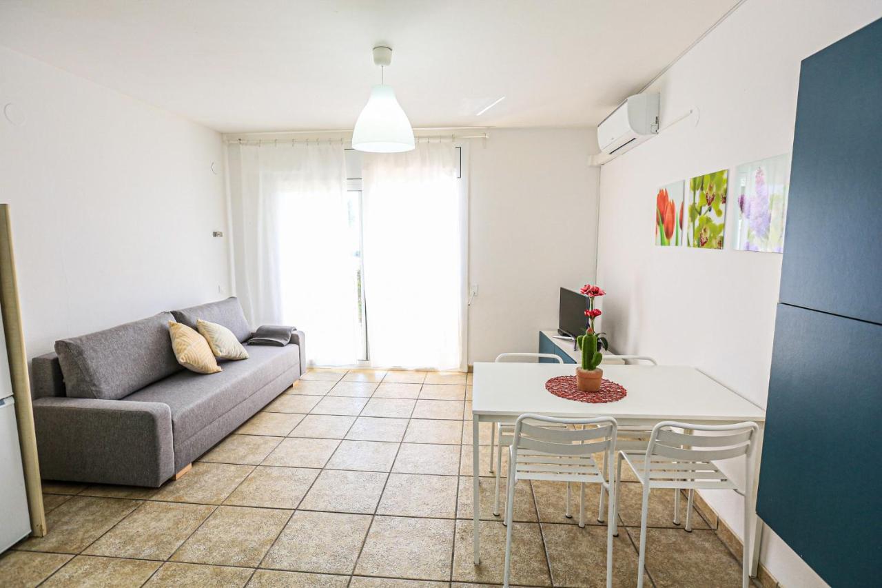 Blau Mar - Only Families Apartment Cambrils Exterior foto